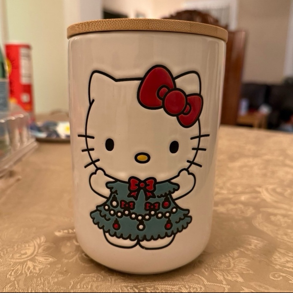 Sanrio Hello Kitty Holiday / Christmas Ceramic Snack Jar